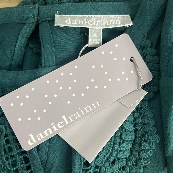 Stitch Fix Daniel Rainn Quin Cap Sleeve Mixed Material Top Womens PL Green - Picture 5 of 7